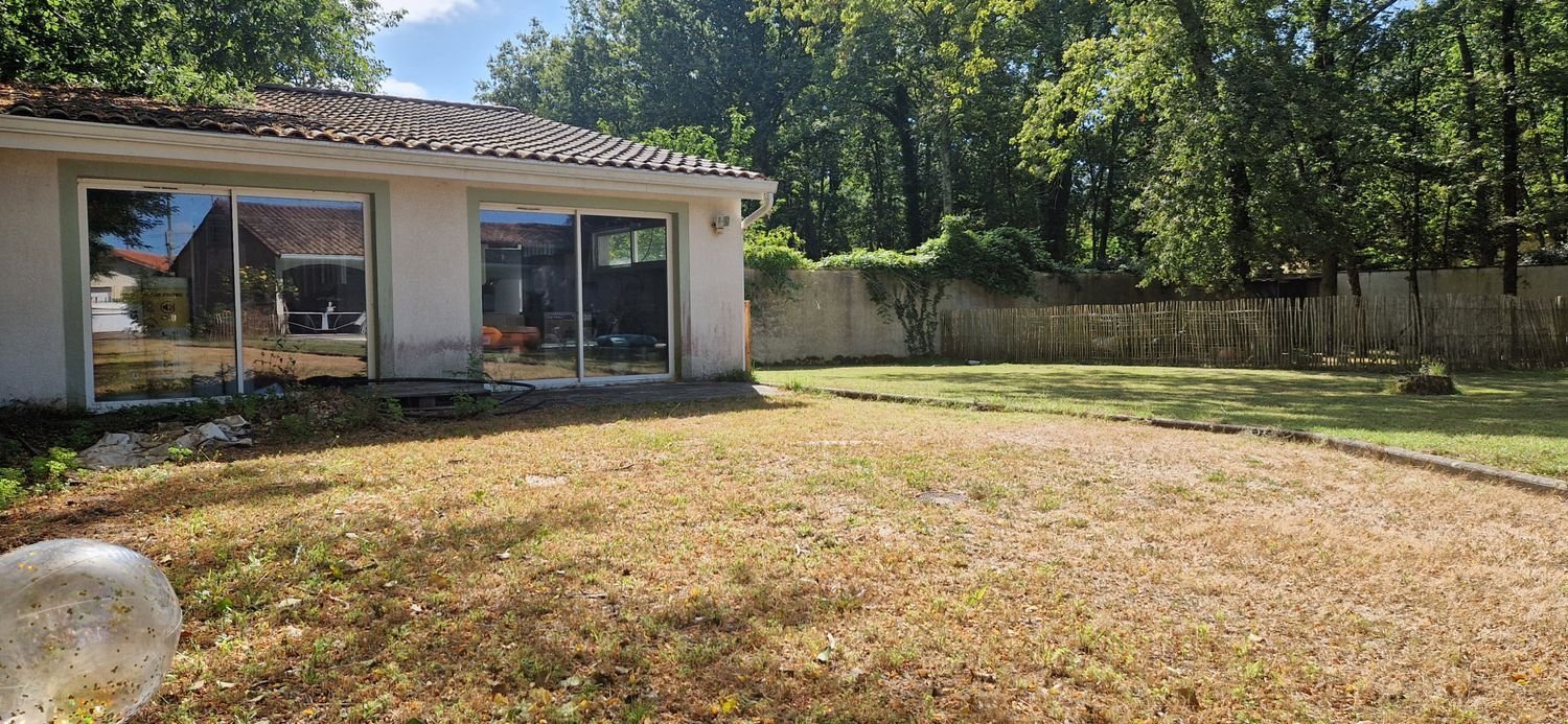 Maison à vendre, 65m², Soussans