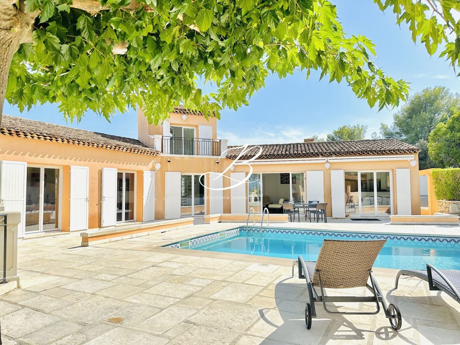 Maison à louer, 286m², Vallauris