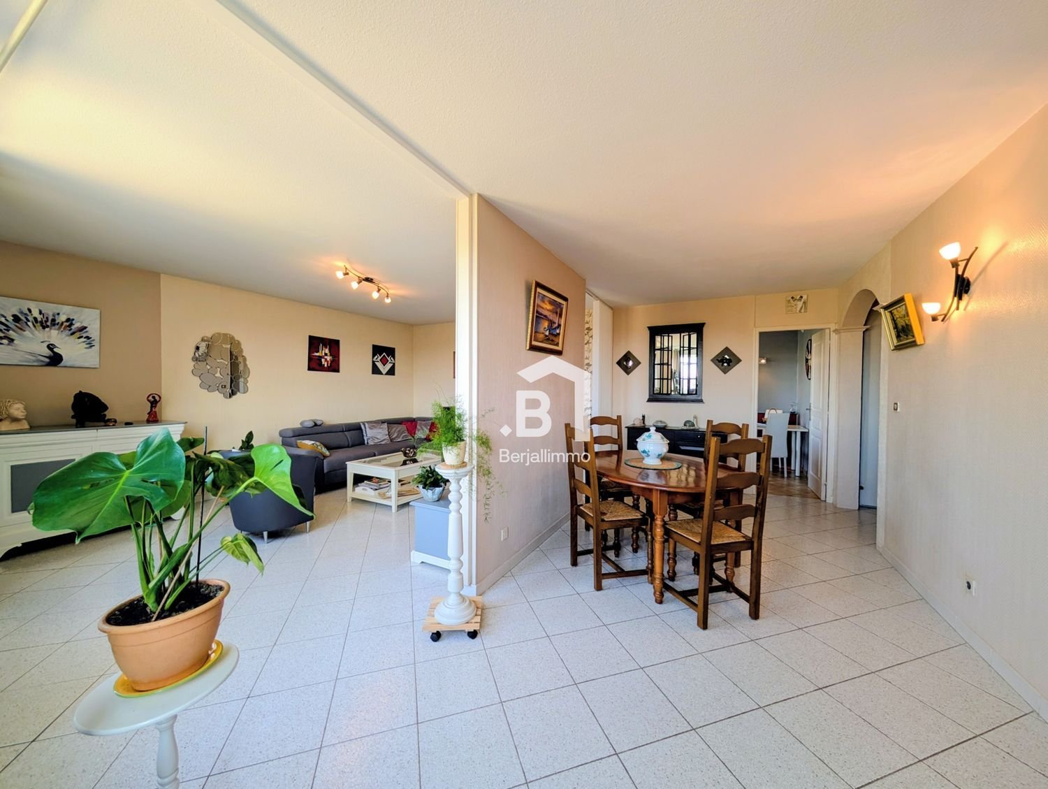 Appartement à vendre, 84m², Villefontaine