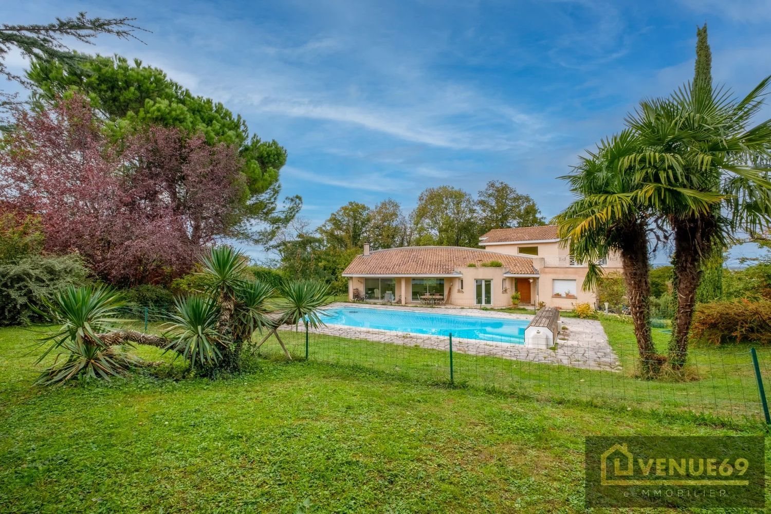 Maison à vendre, 225m², Saint-Bonnet-de-Mure