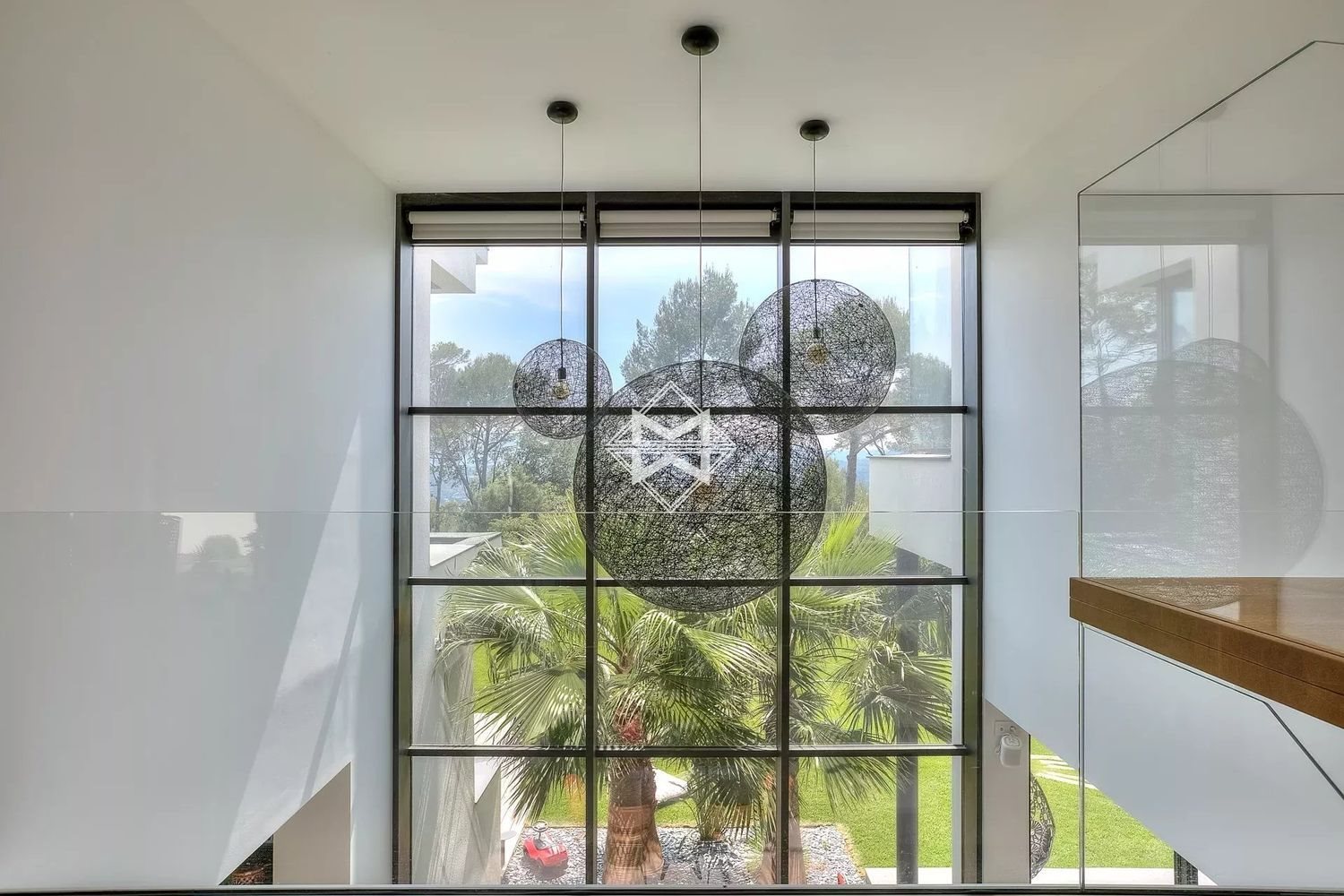Maison à louer, 450m², Mouans-Sartoux