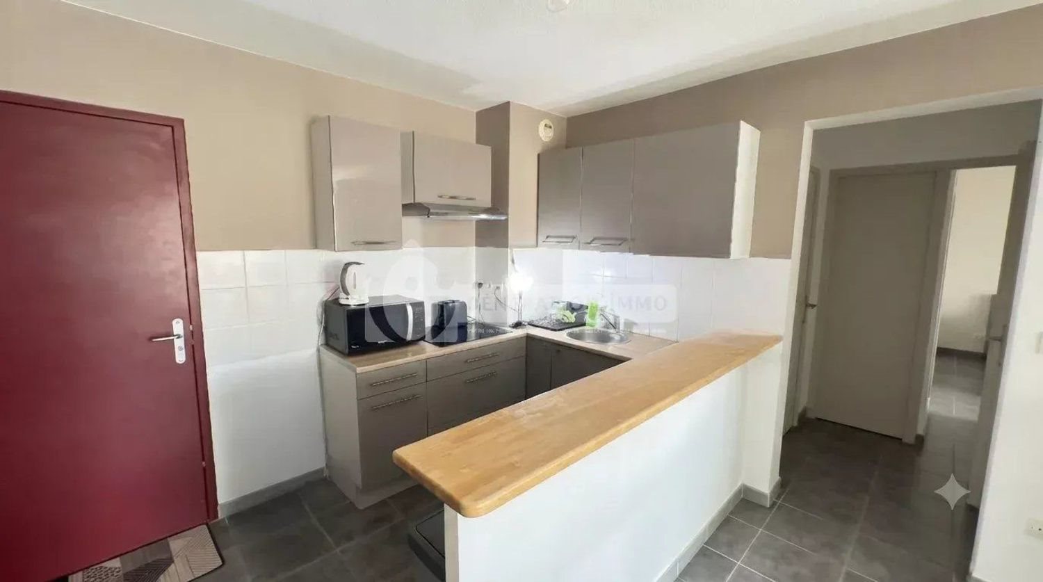 Appartement à louer, 42m², Saint-Rémy-de-Provence