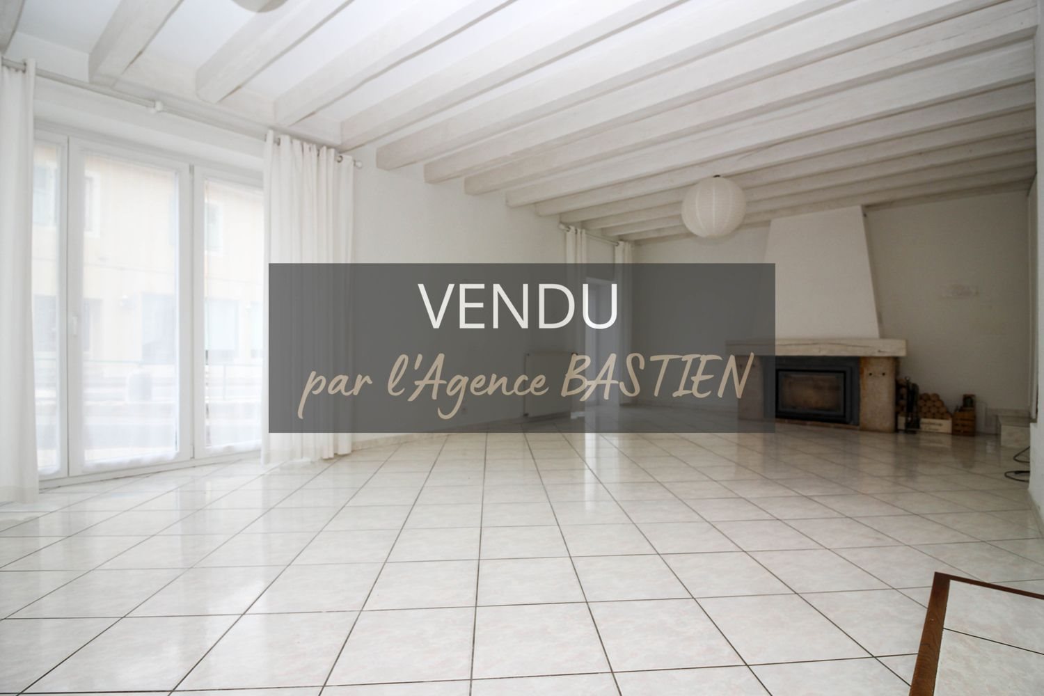 Maison à vendre, 171m², Gex
