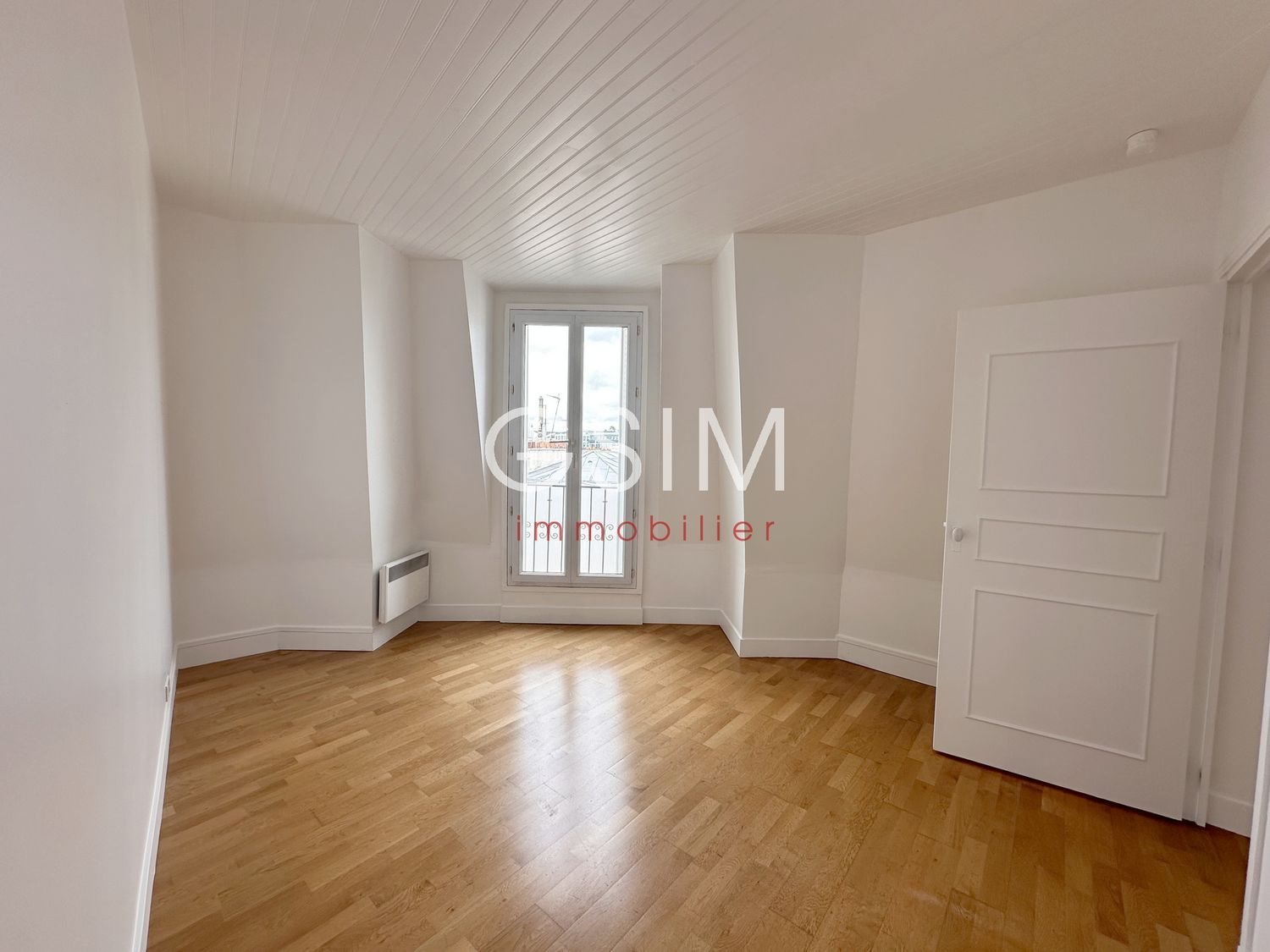 Appartement à louer, 84m², Courbevoie