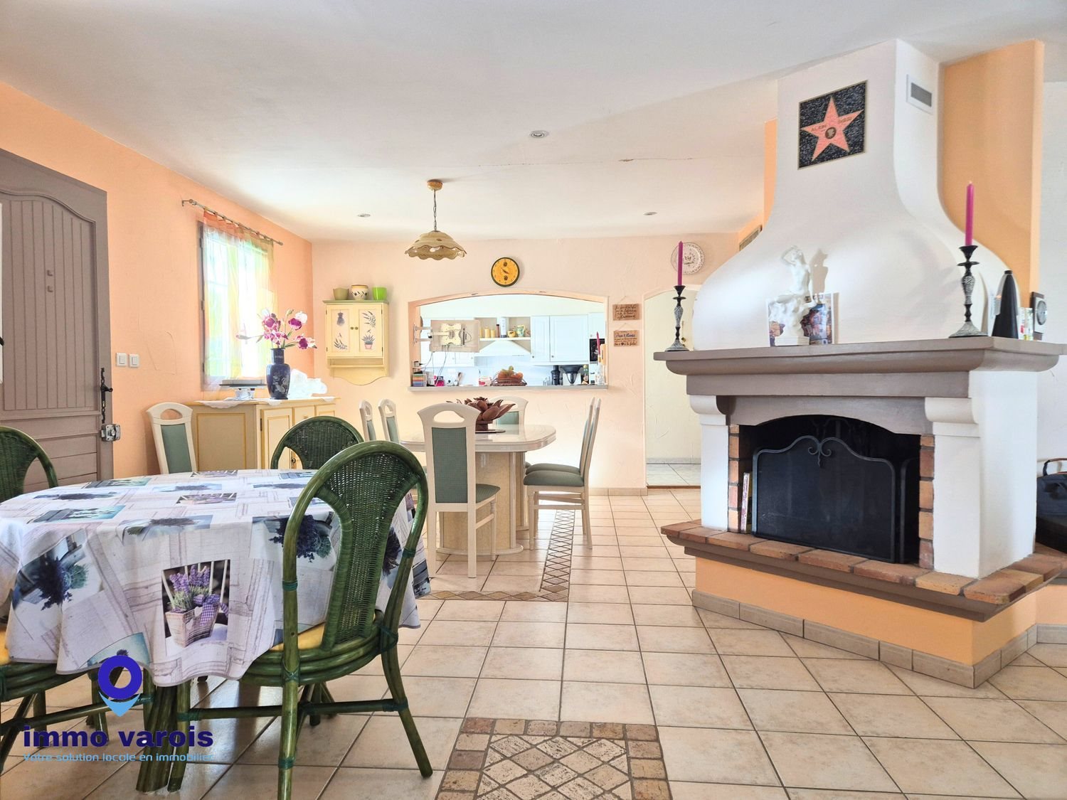 Maison à vendre, 138m², Carnoules