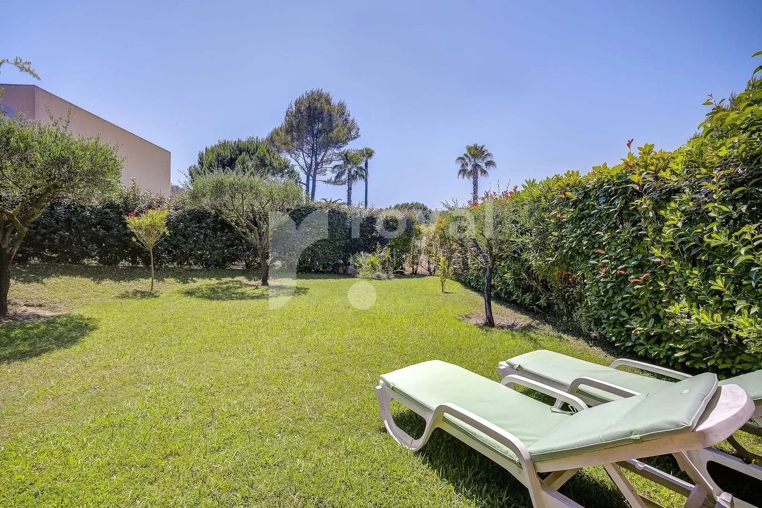 Appartement à louer, 67m², Mougins