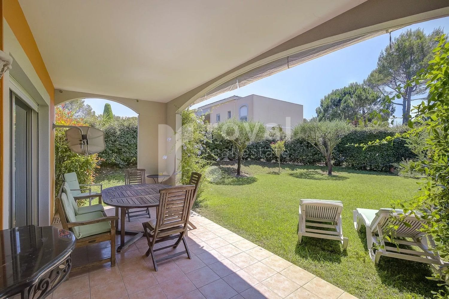 Appartement à louer, 67m², Mougins