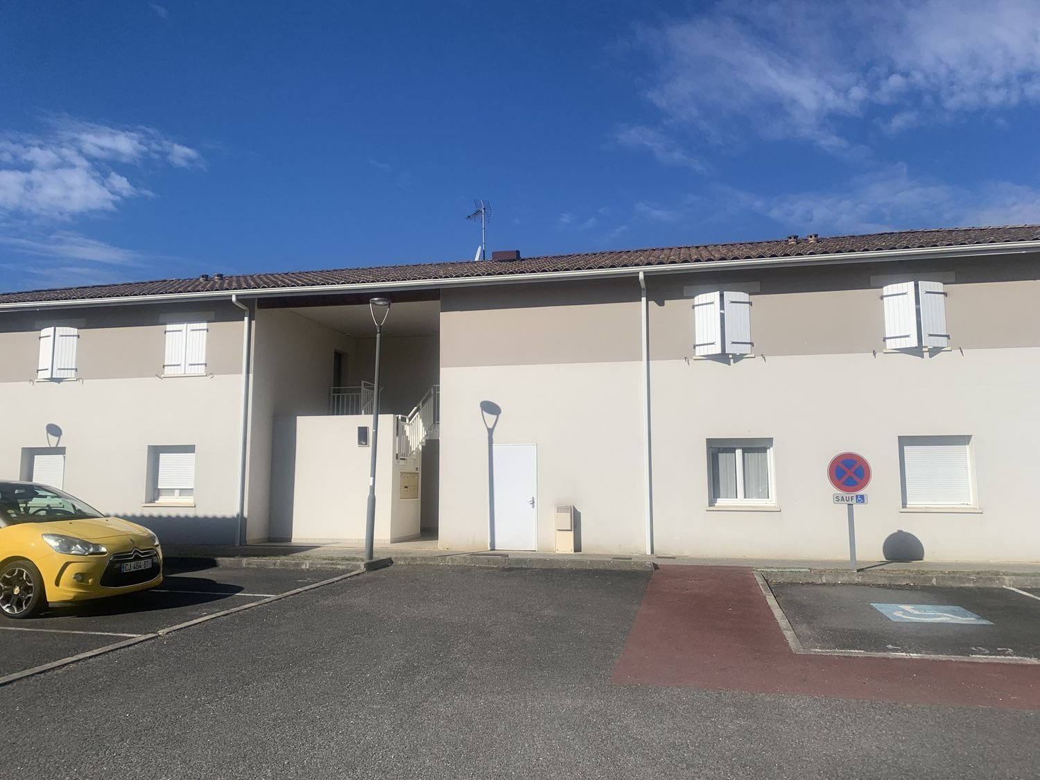 Appartement à louer, 46m², Montussan