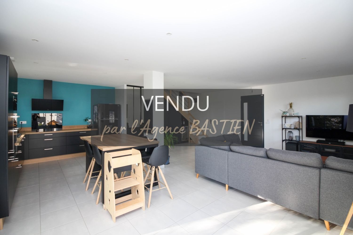 Maison à vendre, 105m², Gex