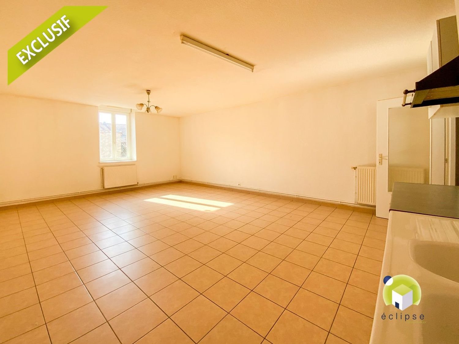 Appartement à vendre, 90m², Mézériat