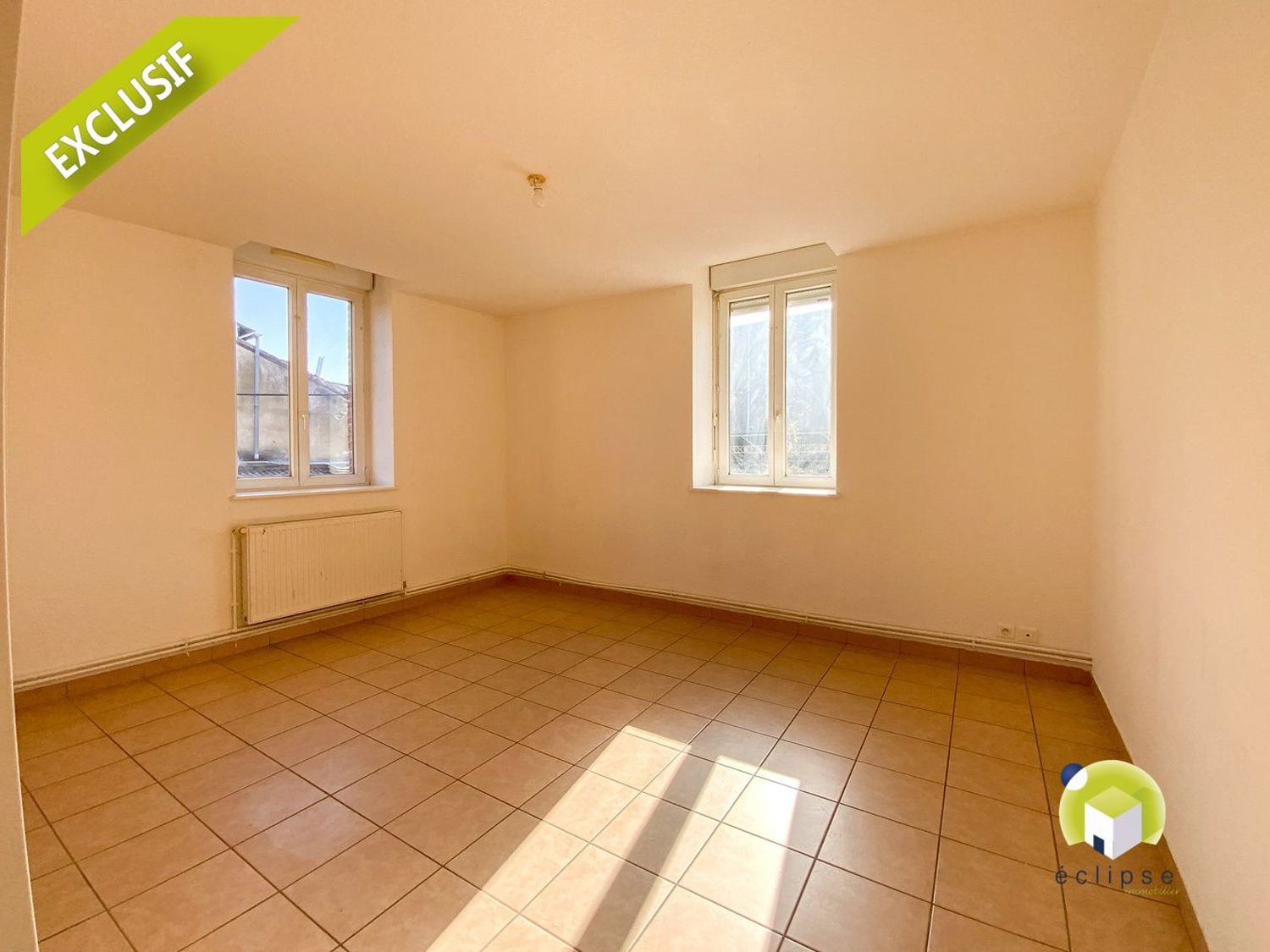 Appartement à vendre, 90m², Mézériat
