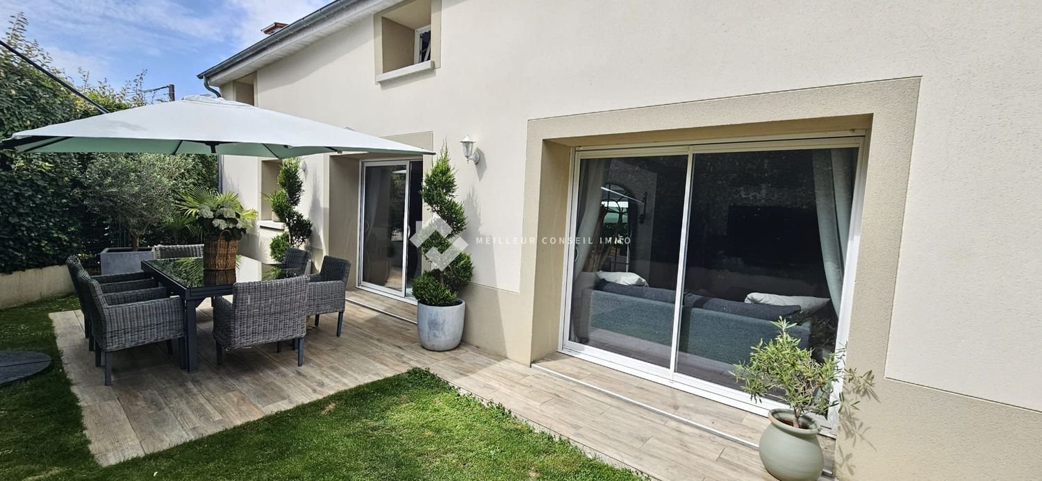 Maison à vendre, 107m², Crécy-la-Chapelle