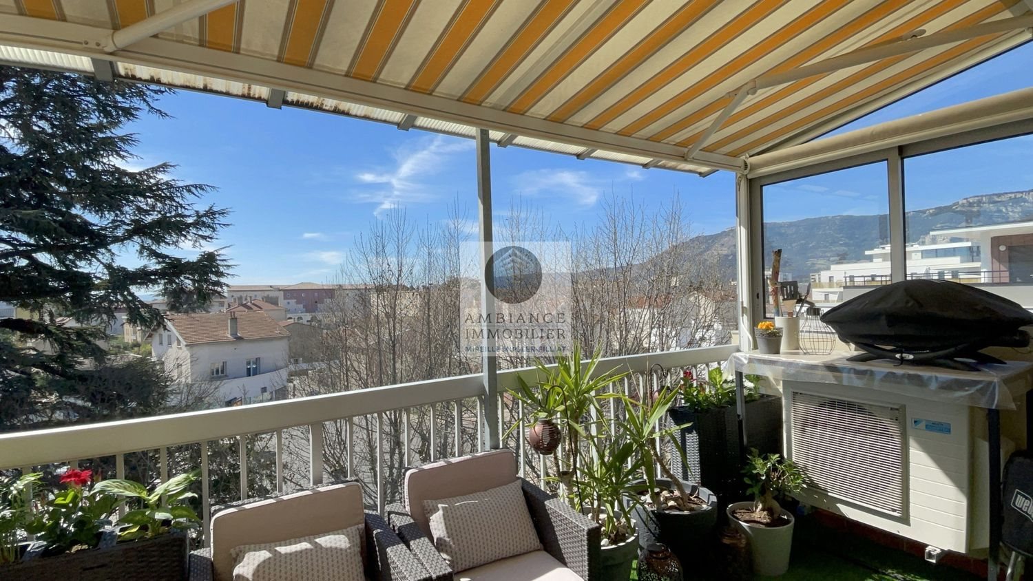 Appartement à vendre, 55m², Guilherand-Granges