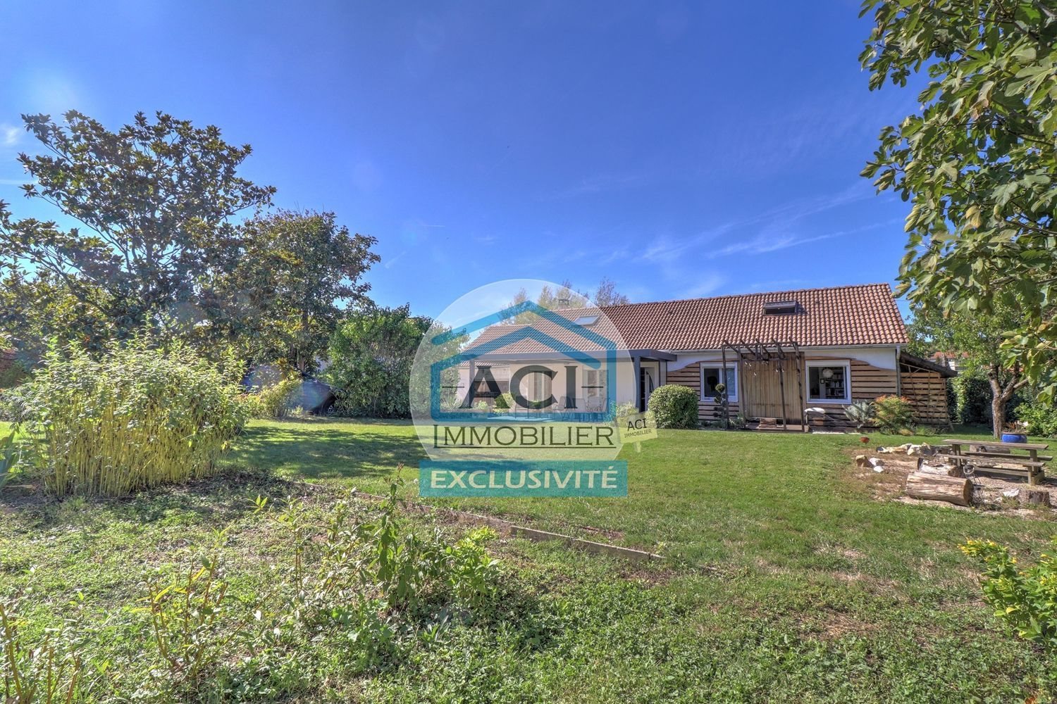 Maison à vendre, 158m², Luzinay