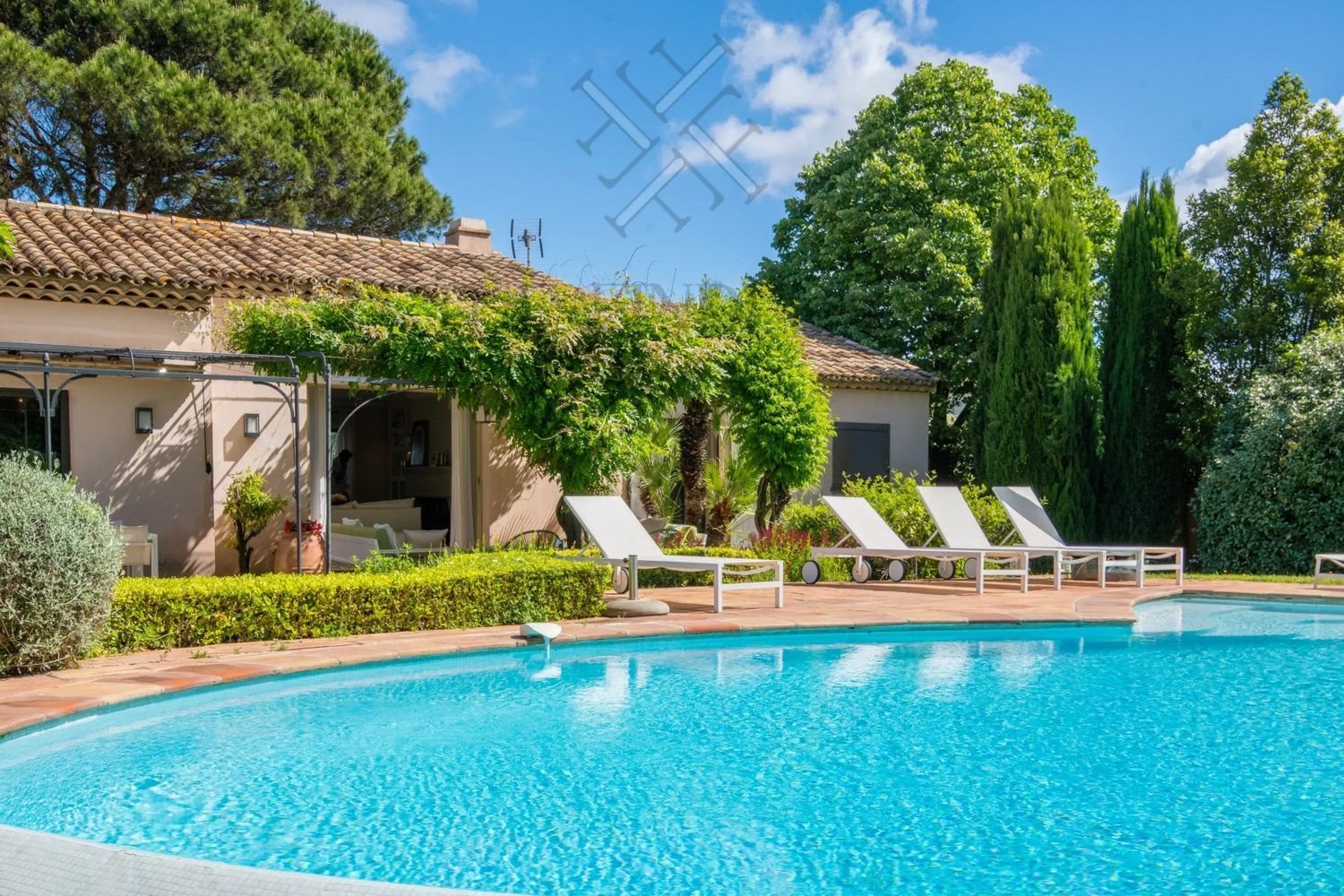 Maison à louer, 200m², Saint-Tropez