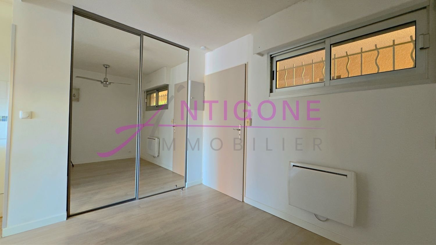 Appartement à louer, 25m², Sanary-sur-Mer