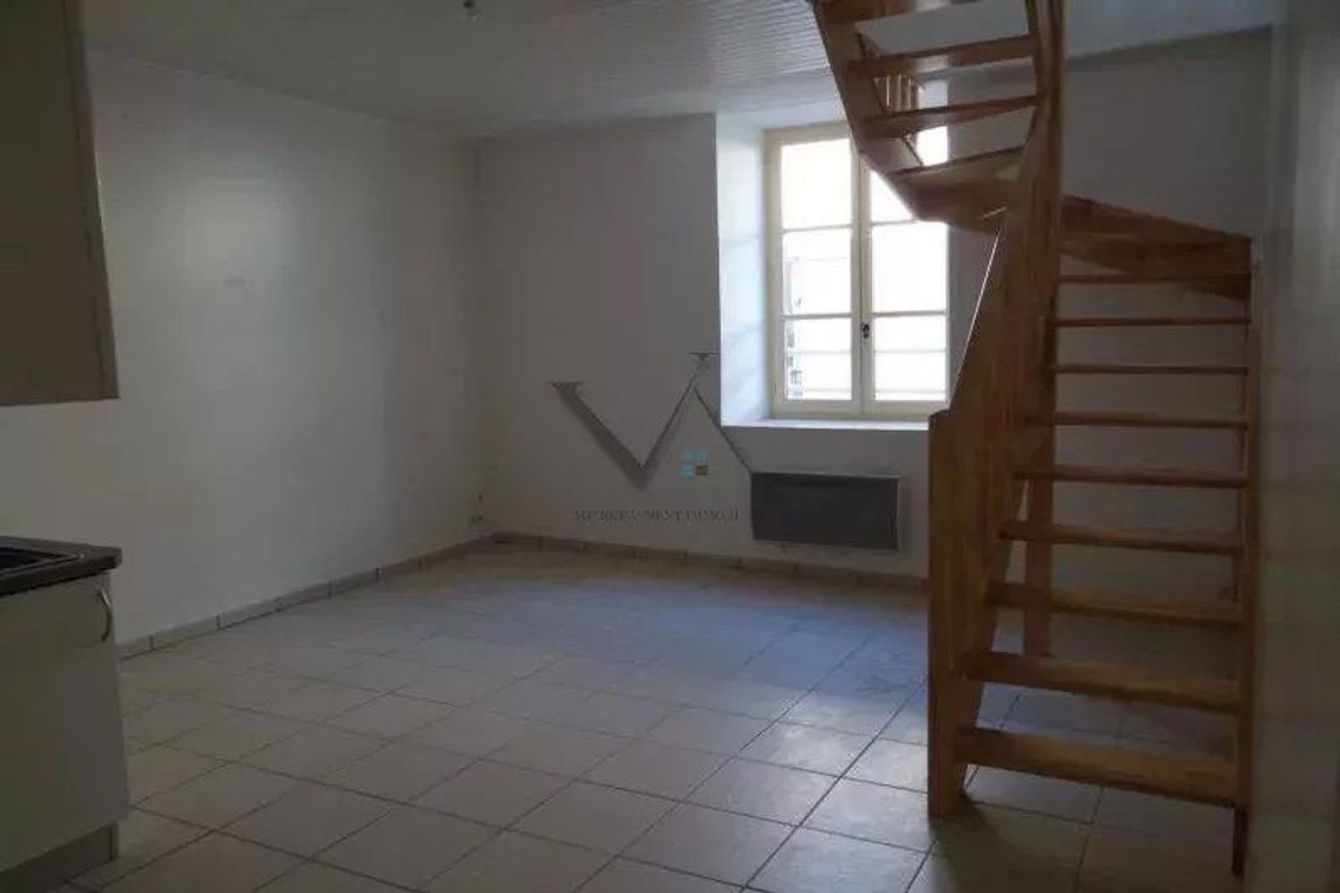 Appartement à louer, 34m², Rochemaure
