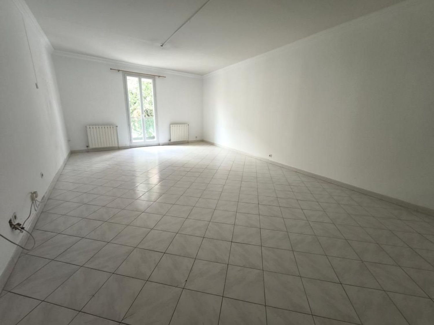 Appartement à louer, 125m², Poussan