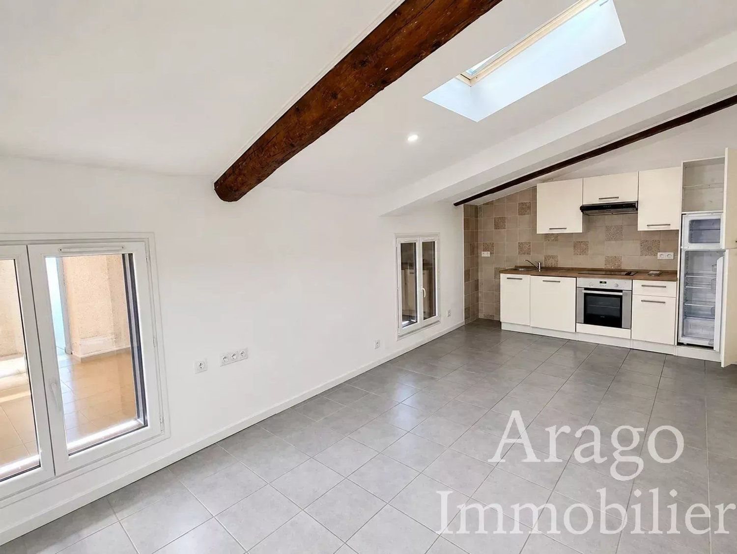 Appartement à louer, 43m², Tautavel