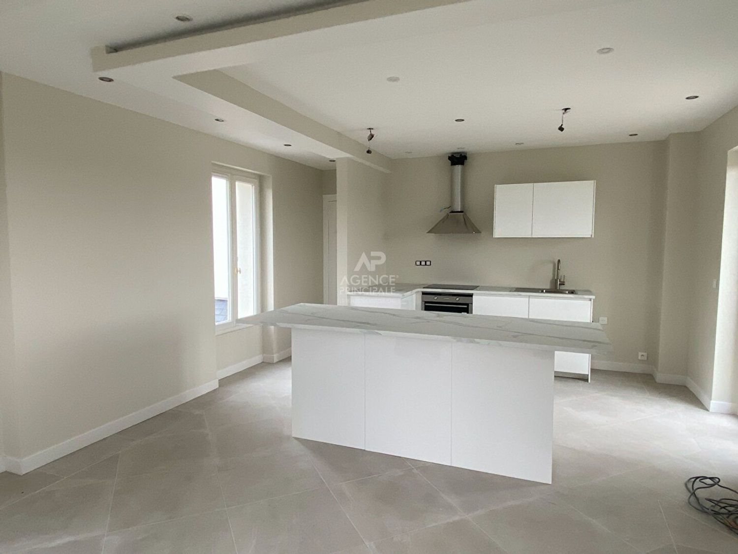 Appartement à louer, 135m², Le Mesnil-le-Roi