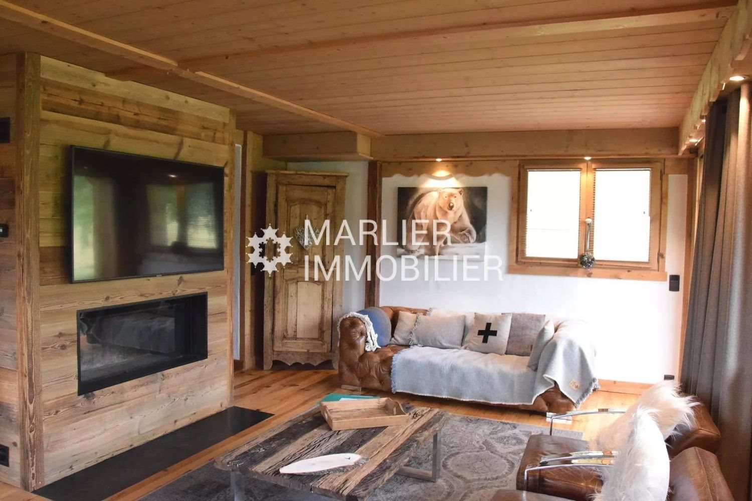 Appartement à louer, 170m², Demi-Quartier
