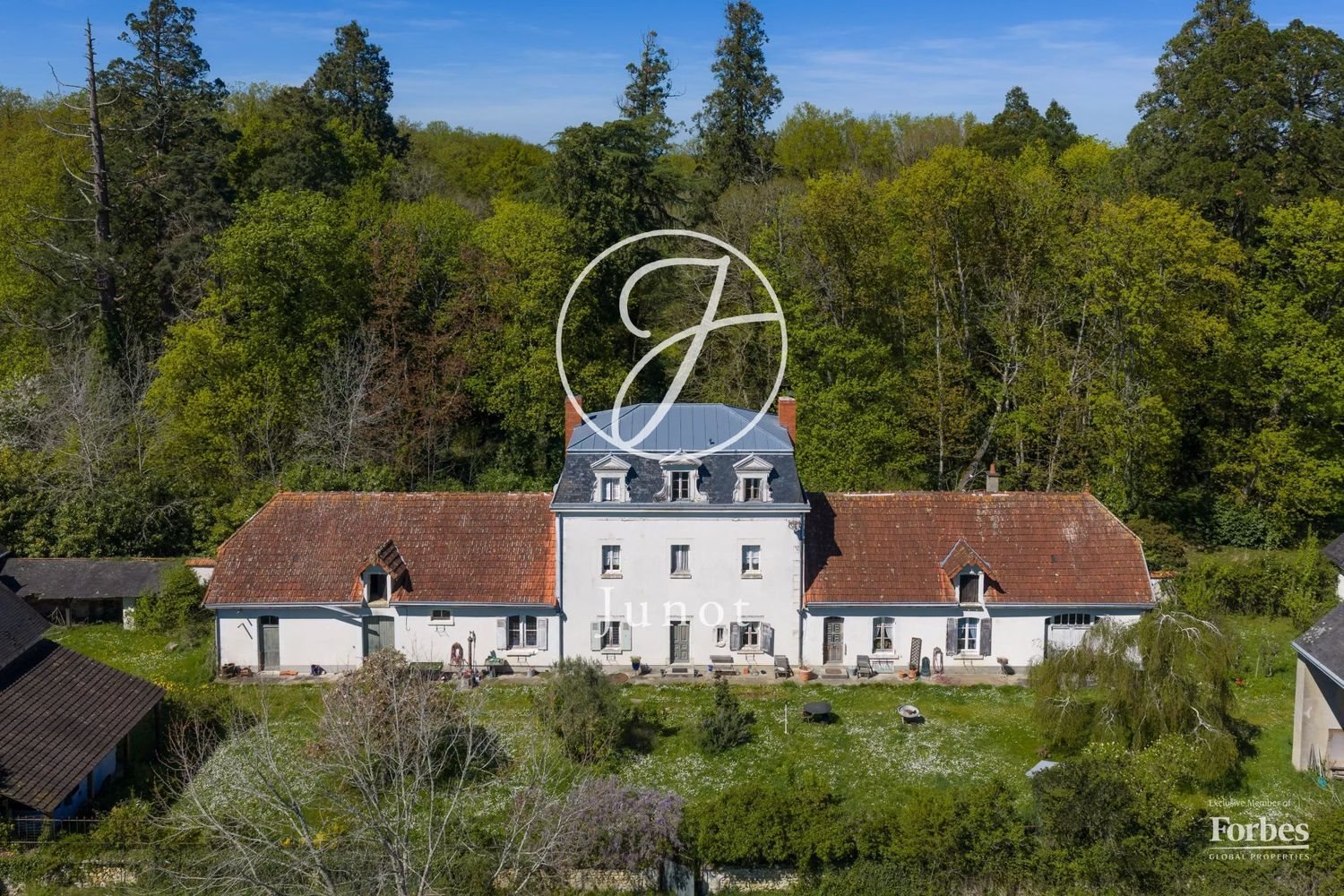 Maison à vendre, 263m², Ombrée d'Anjou