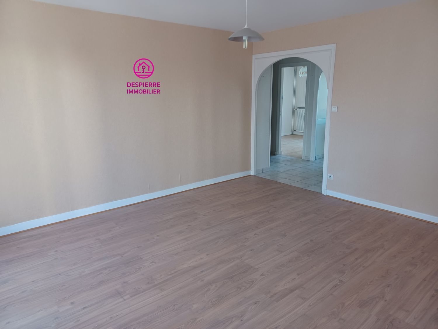 Appartement à vendre, 85m², Roussillon