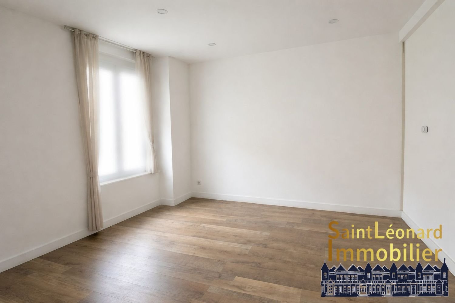 Maison à vendre, 94m², Fougères