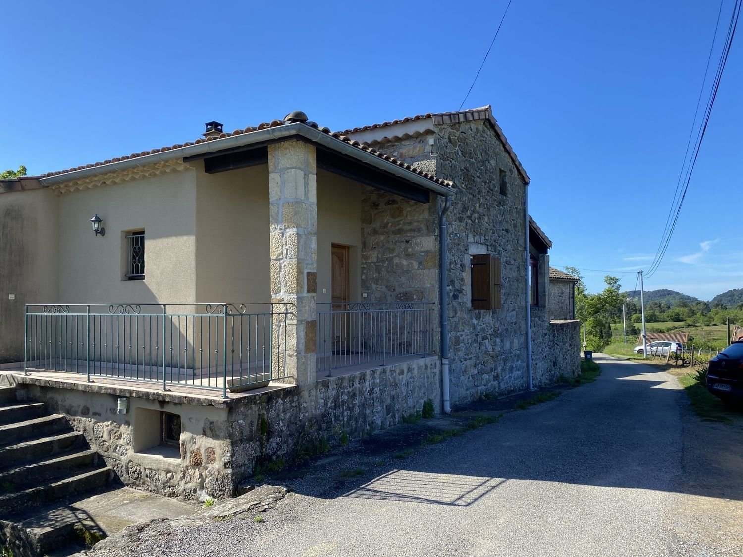 Maison à vendre, 98m², Ailhon