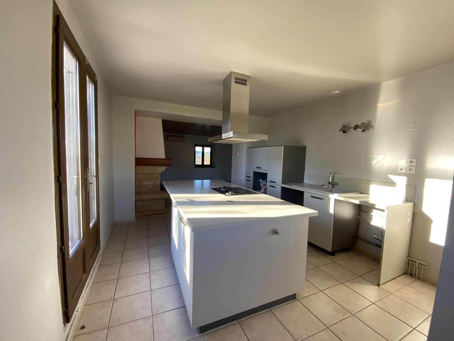 Maison à vendre, 98m², Ailhon