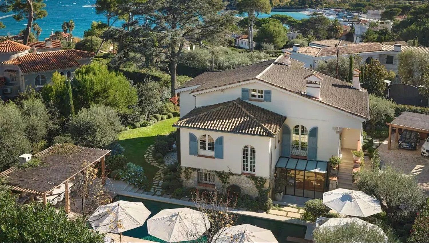 Maison à louer, 350m², Antibes