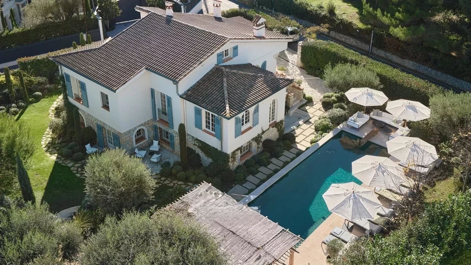 Maison à louer, 350m², Antibes