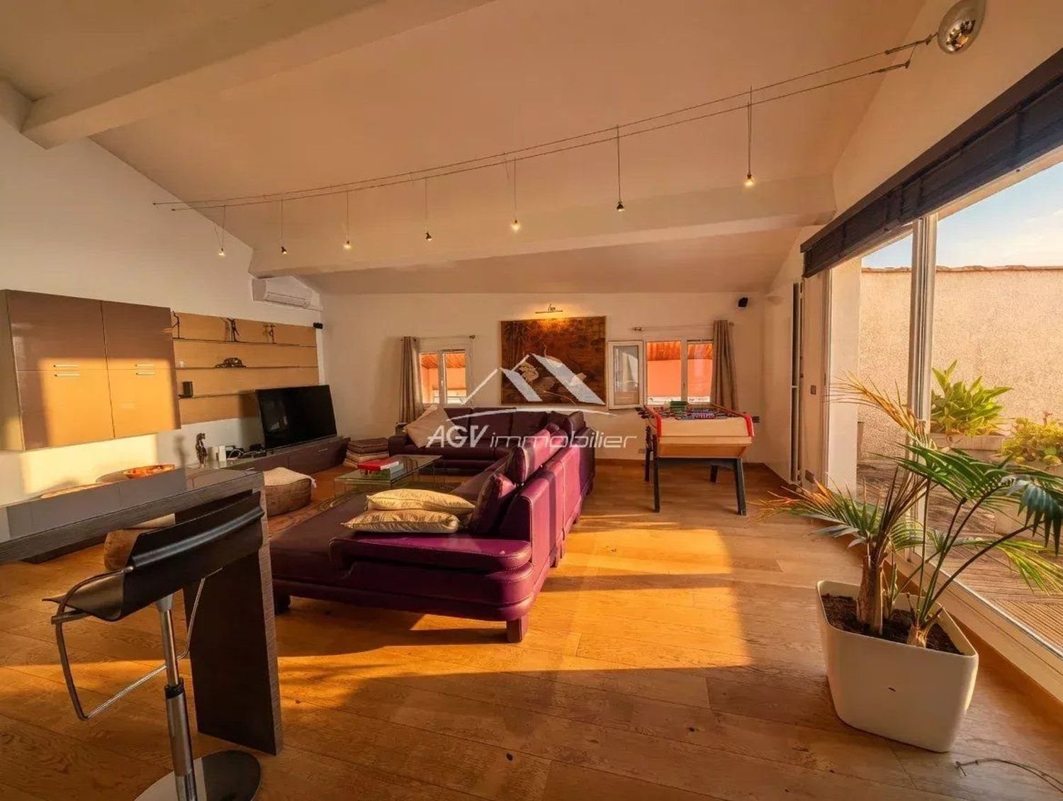 Appartement à vendre, 211m², Alès