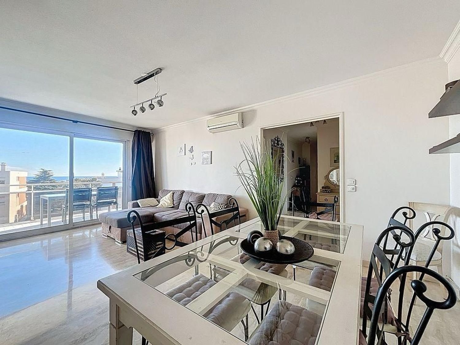 Appartement à vendre, 66m², Antibes