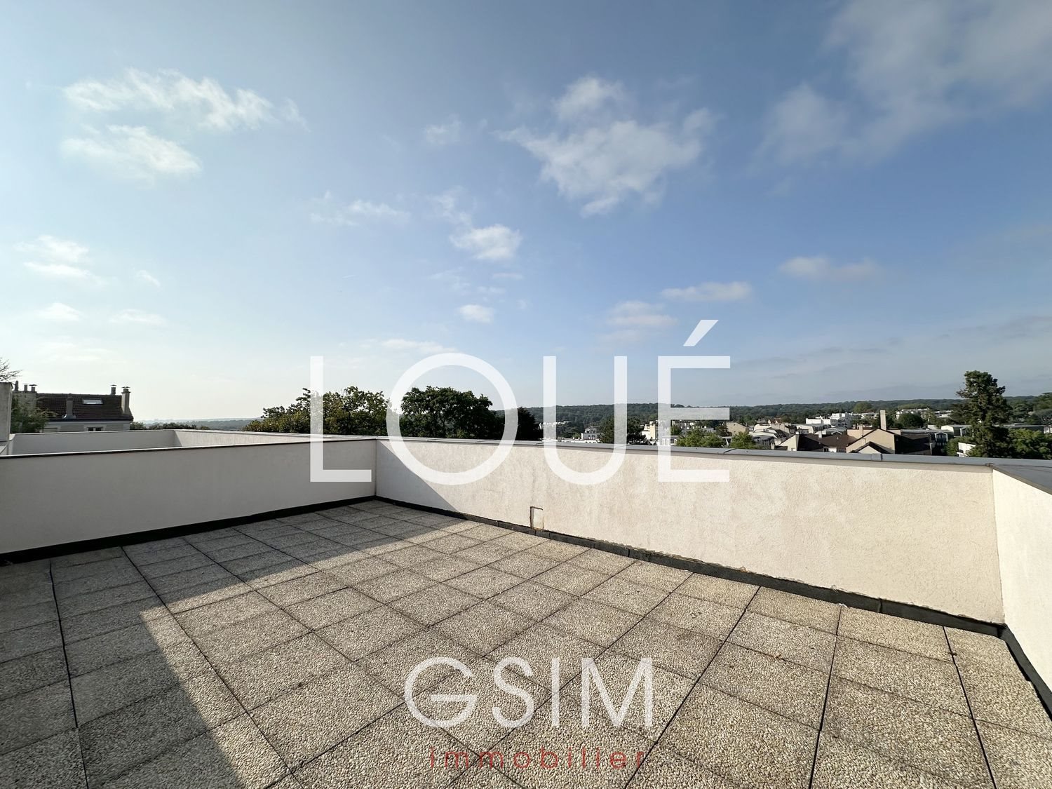 Appartement à louer, 89m², Garches