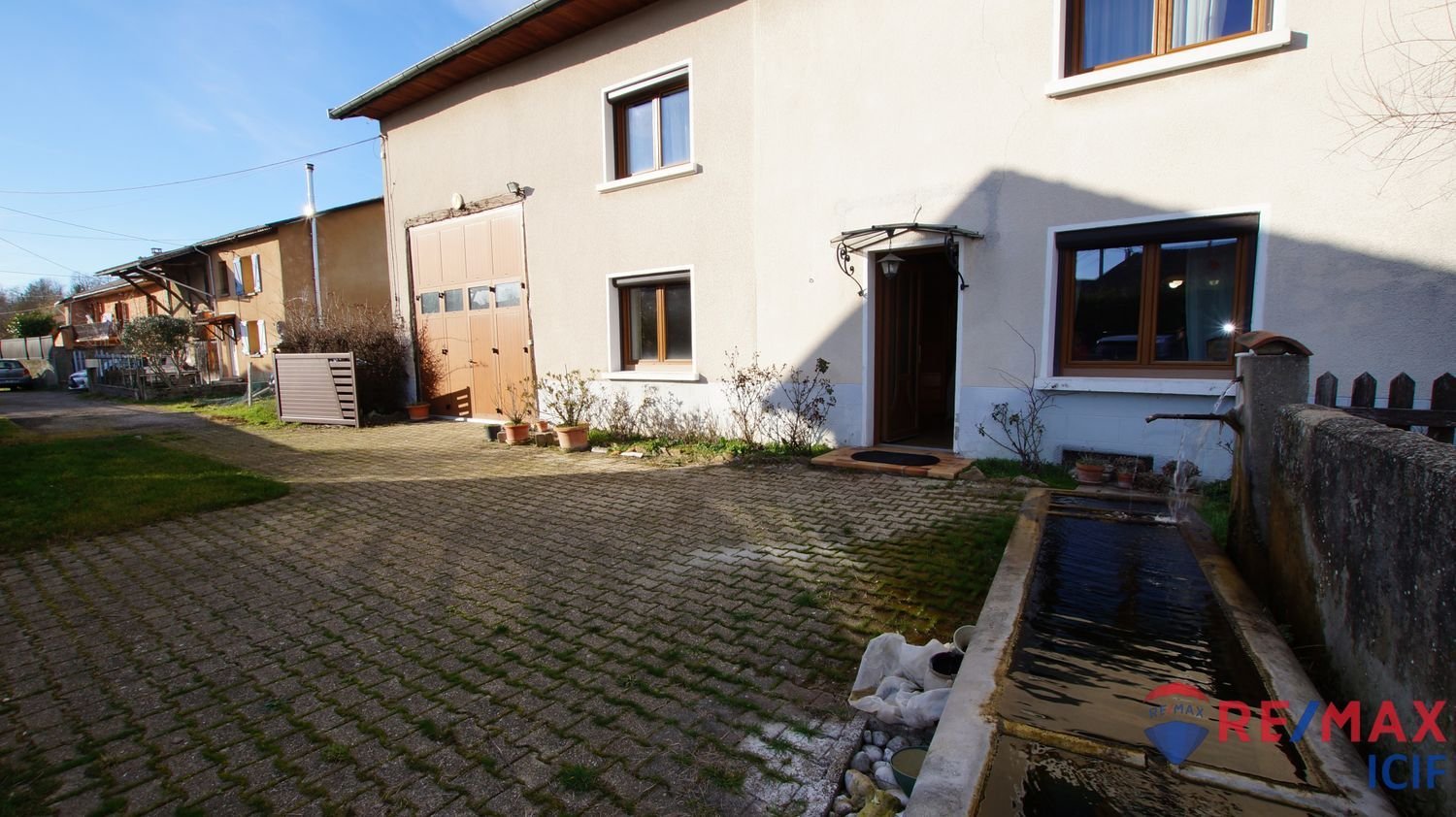 Maison à vendre, 152m², Sainte-Anne-sur-Gervonde