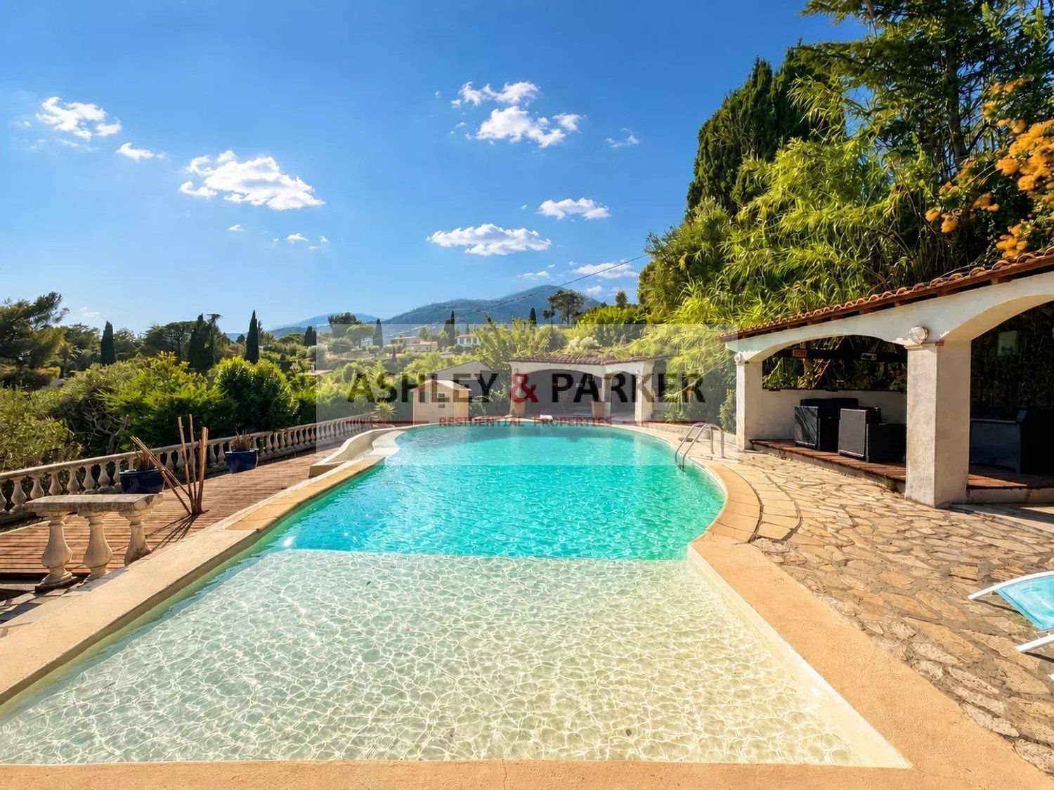 Maison à vendre, 219m², Vence