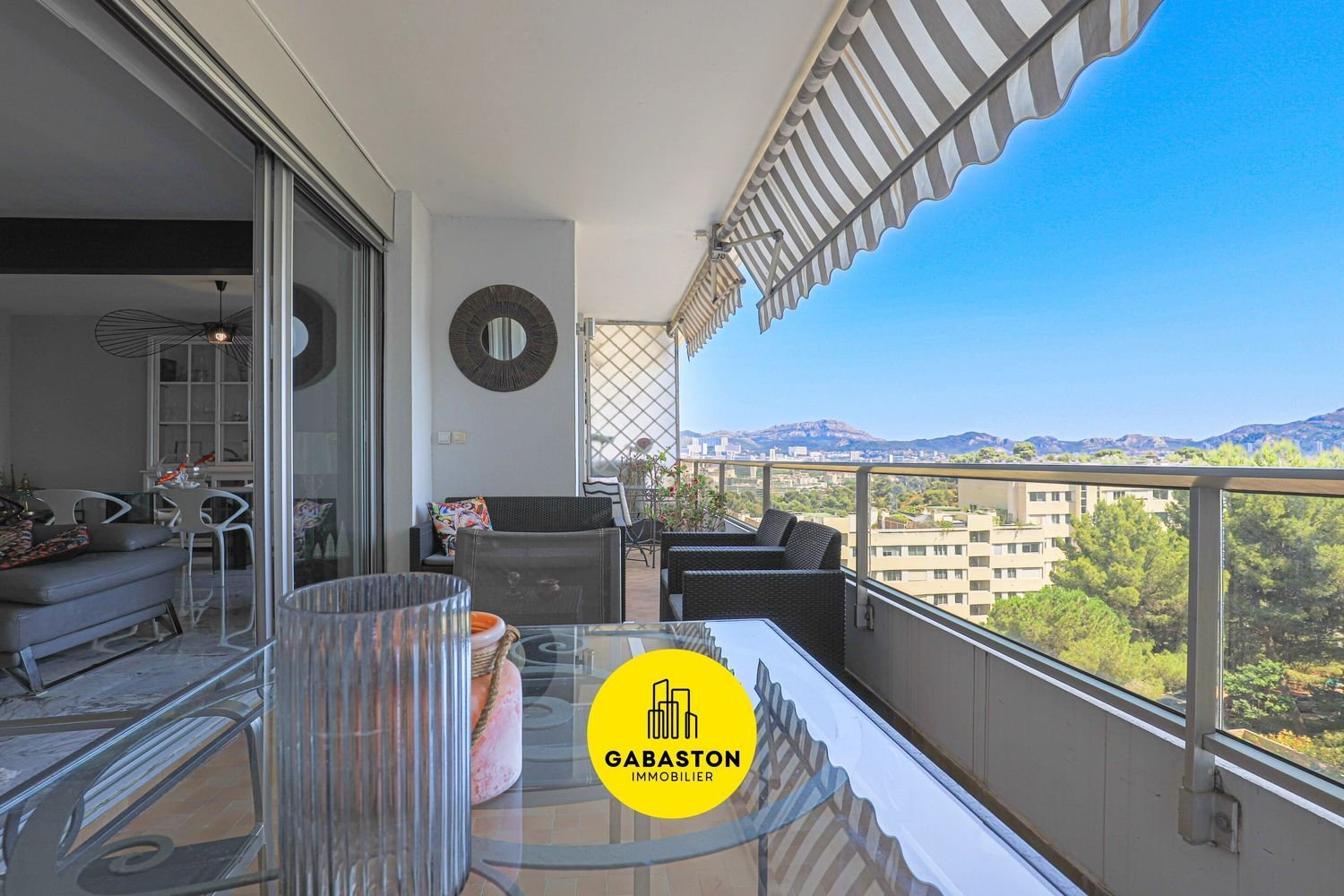Appartement à louer, 143m², Marseille 8ème