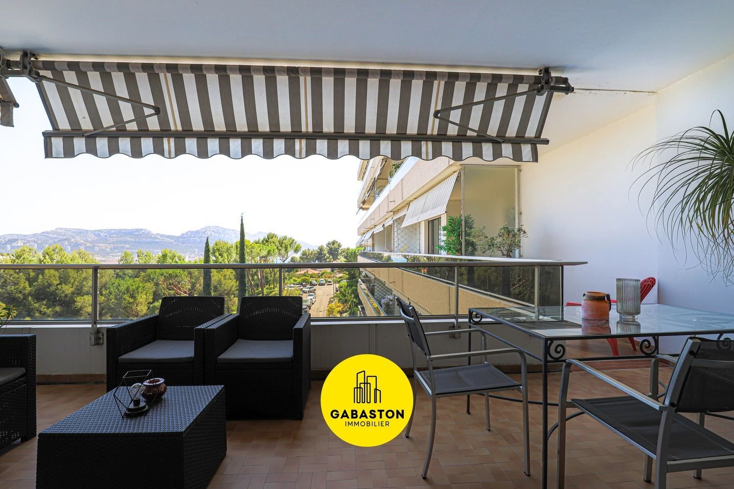 Appartement à louer, 143m², Marseille 8ème