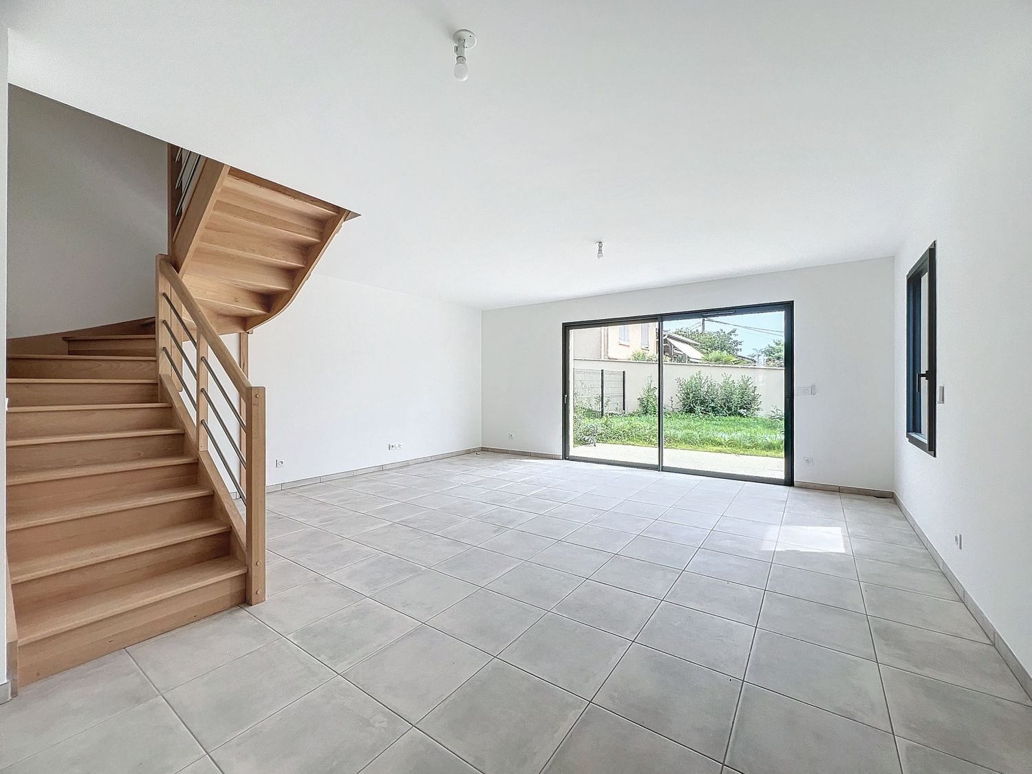 Maison à vendre, 95m², Fareins