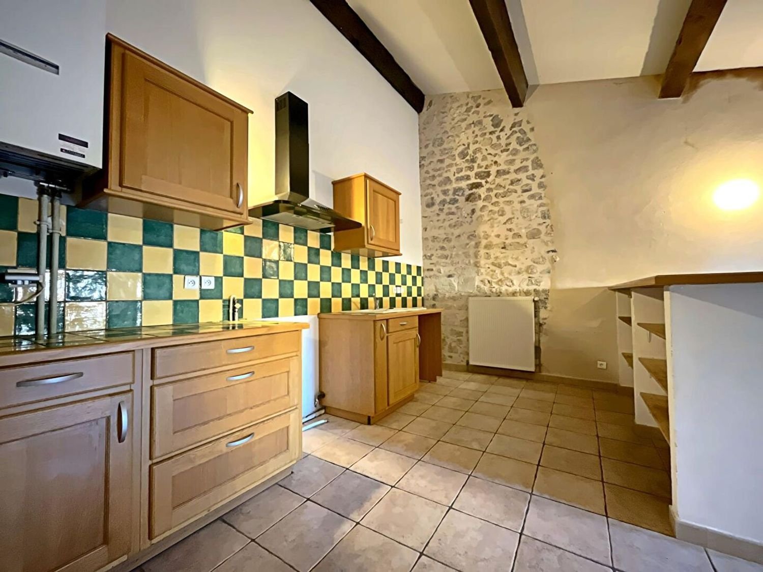 Appartement à louer, 77m², Arles