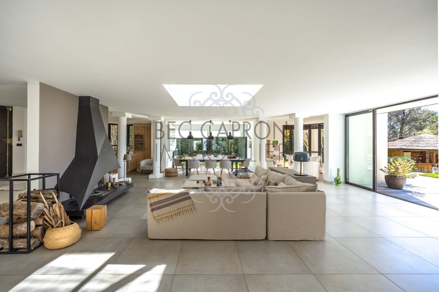 Maison à vendre, 300m², Éguilles
