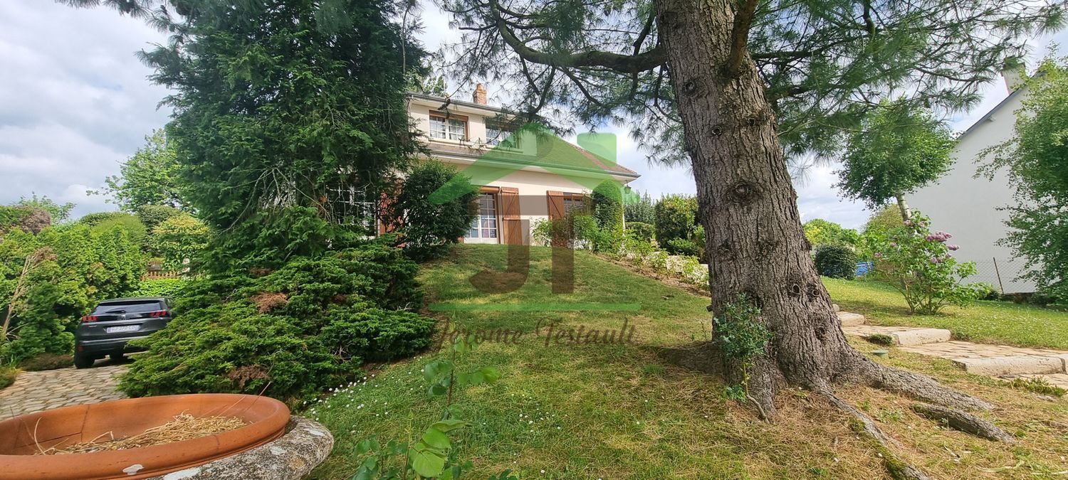 Maison à vendre, 131m², Châteaudun