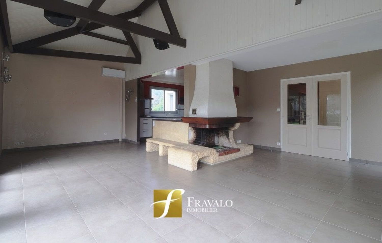 Maison à vendre, 143m², Plougoumelen