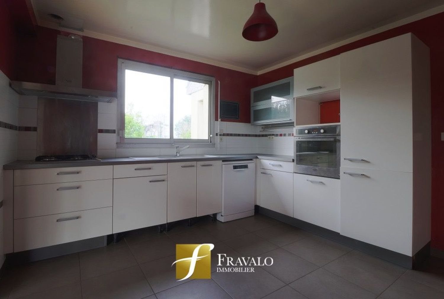 Maison à vendre, 143m², Plougoumelen