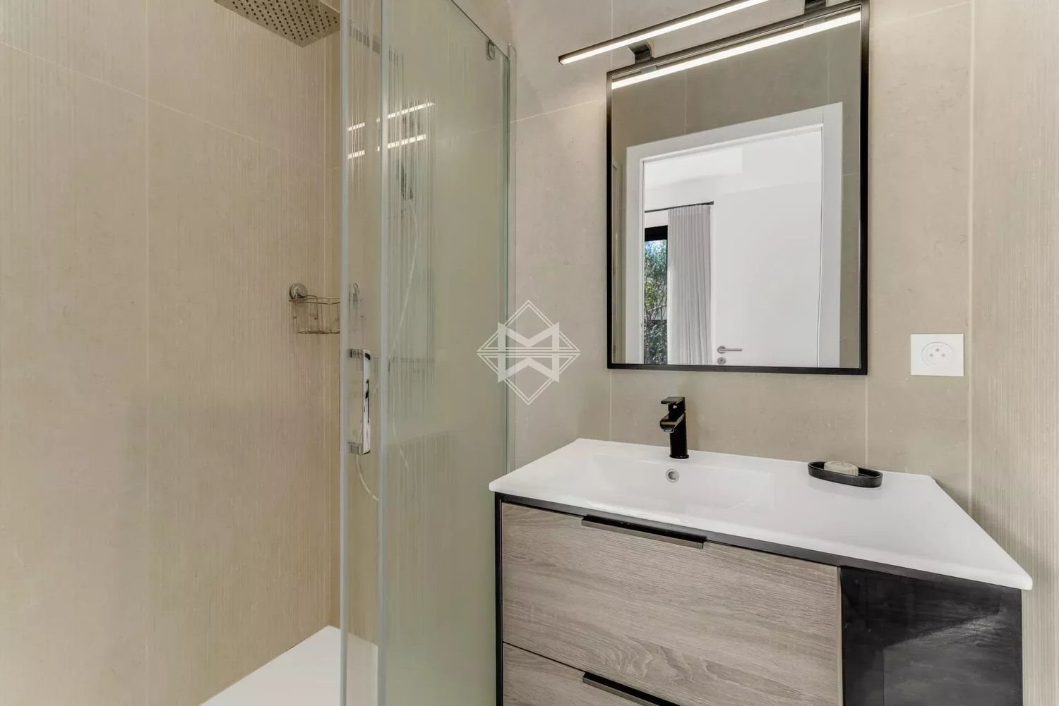 Maison à louer, 147m², Grimaud