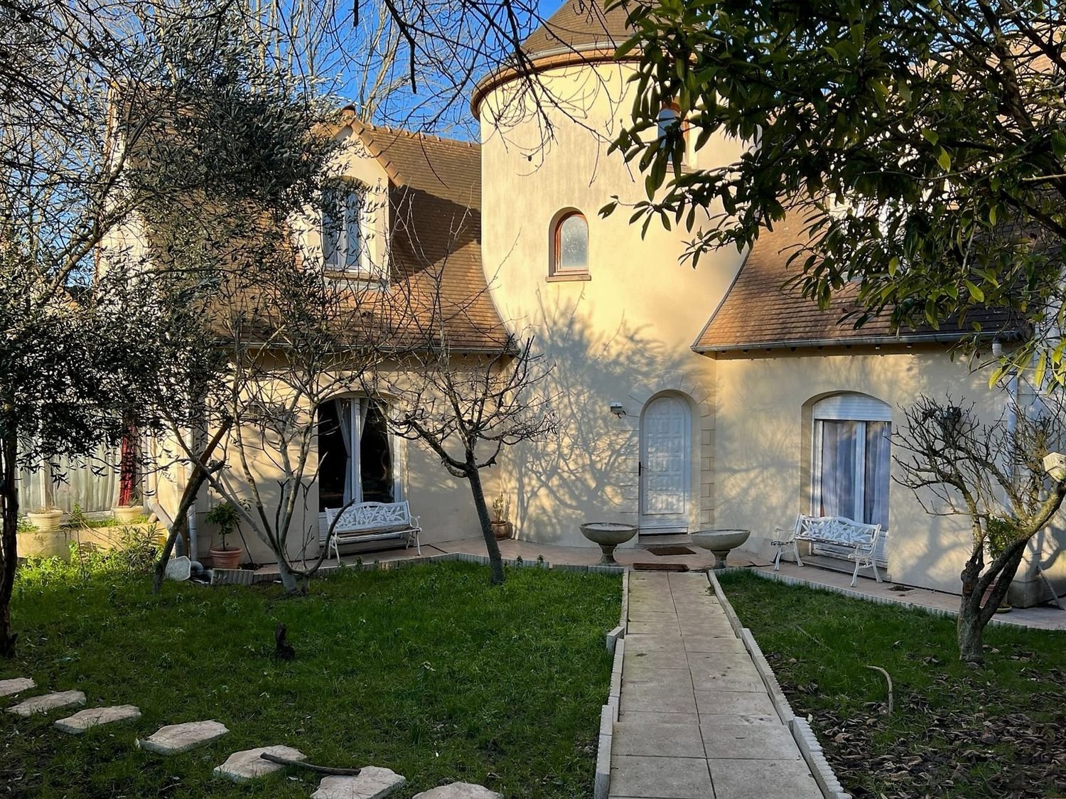 Maison à vendre, 270m², Bazemont