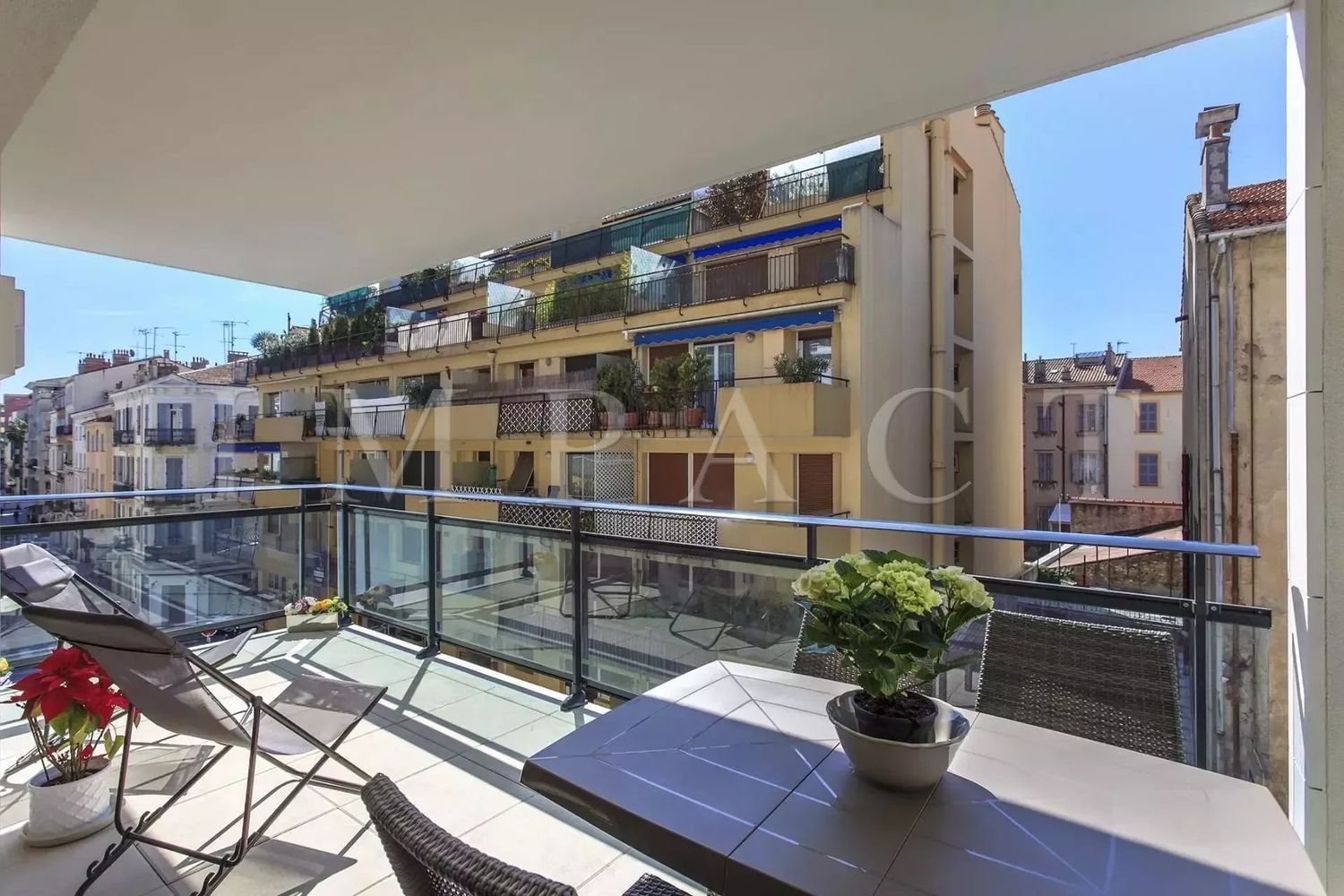 Appartement à louer, 80m², Cannes