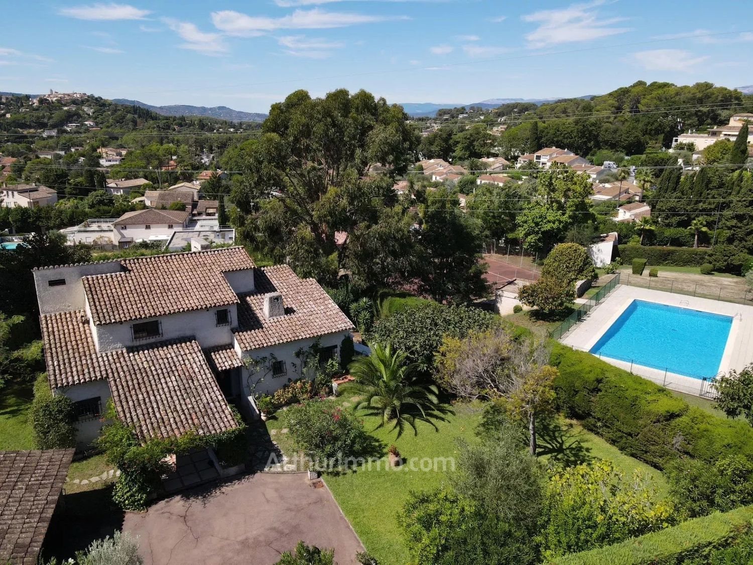 Maison à vendre, 199m², Mougins
