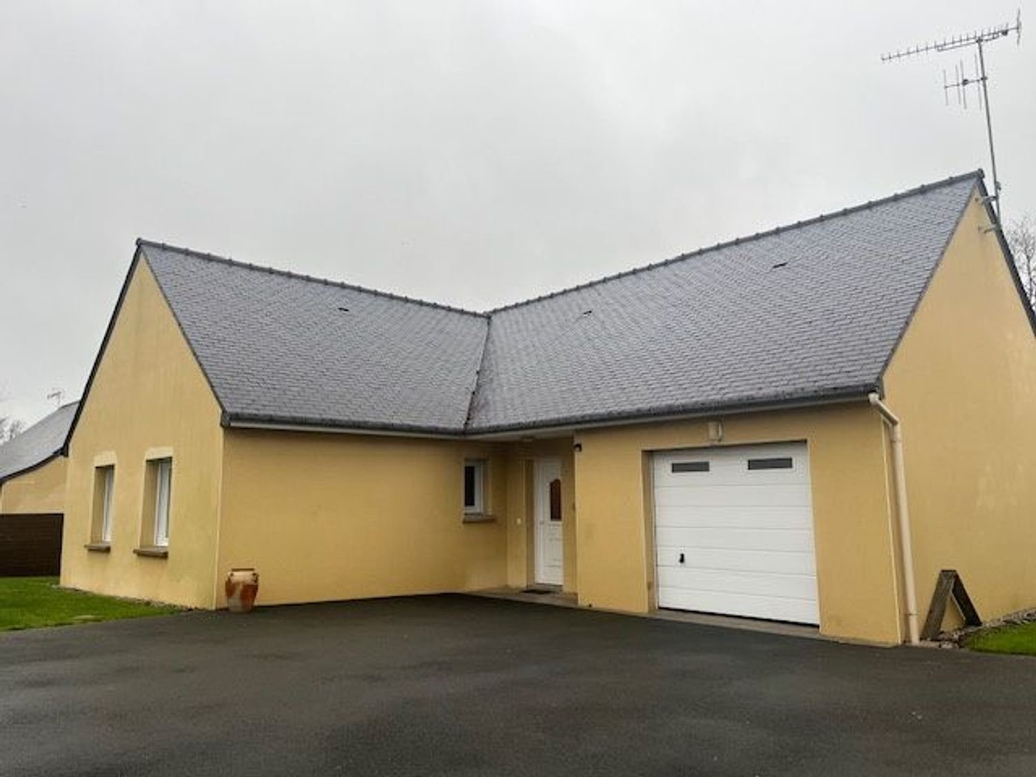 Maison à vendre, 92m², Lusanger
